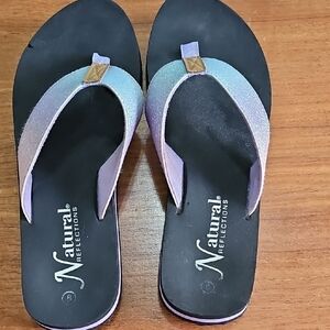 Natural Reflections Women's Black and Purple Sandals